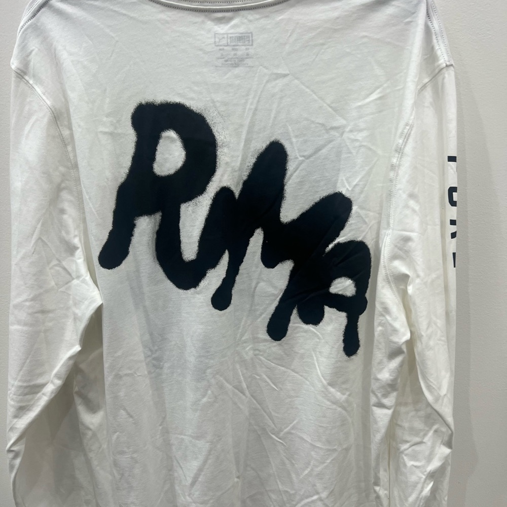 Puma shirt in great condition size xl.